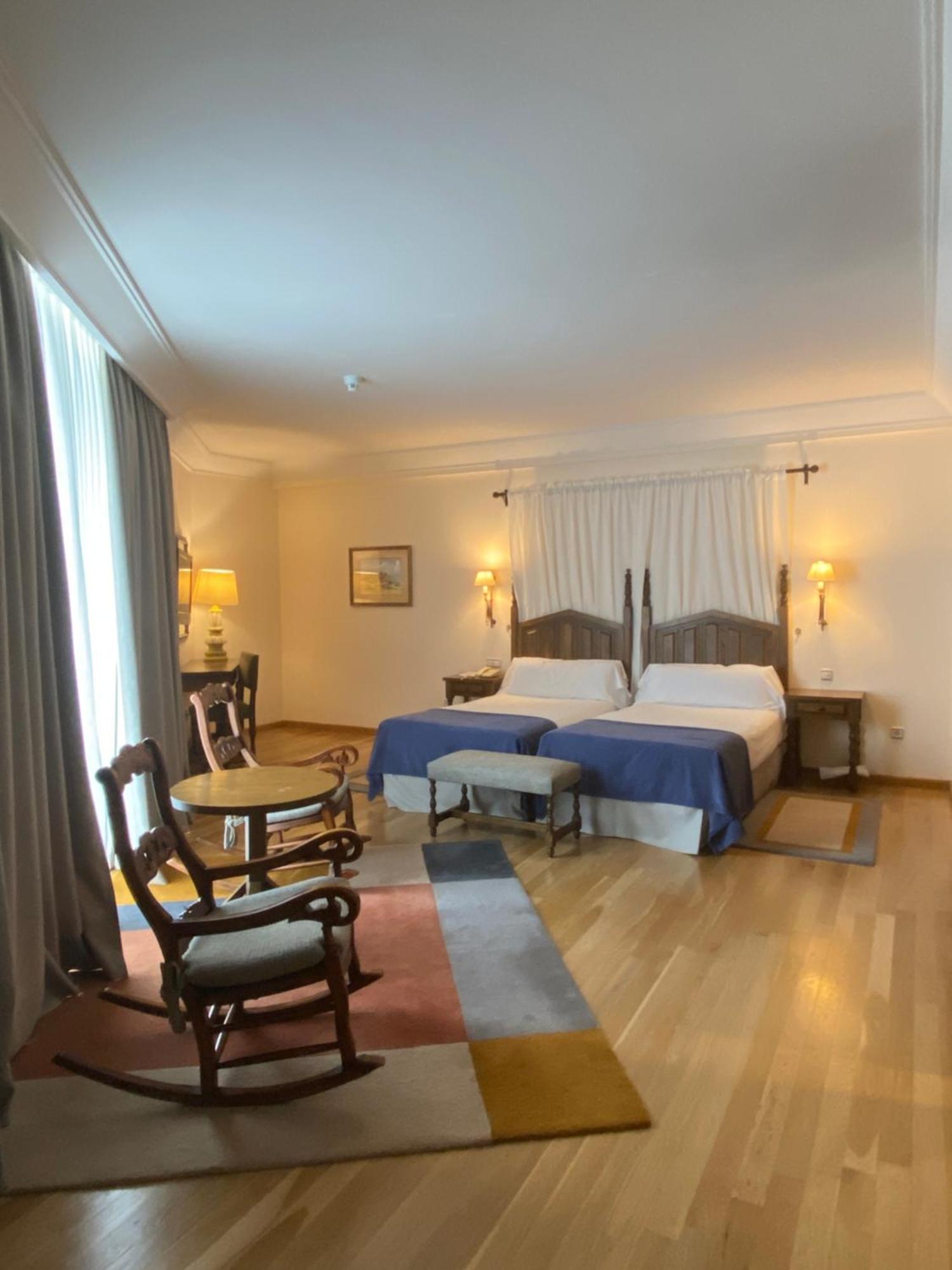 Parador De Vilalba Kültér fotó