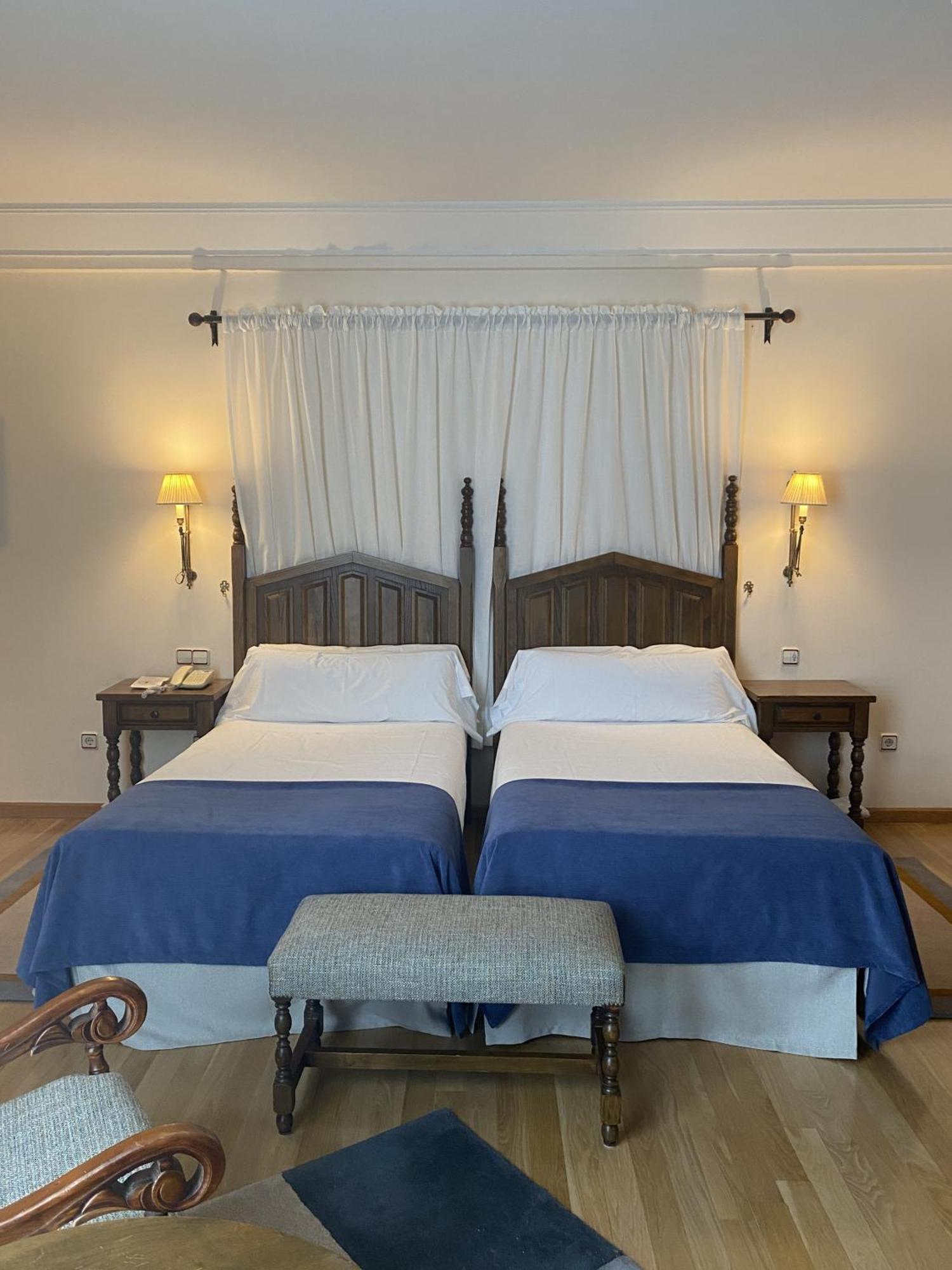 Parador De Vilalba Kültér fotó